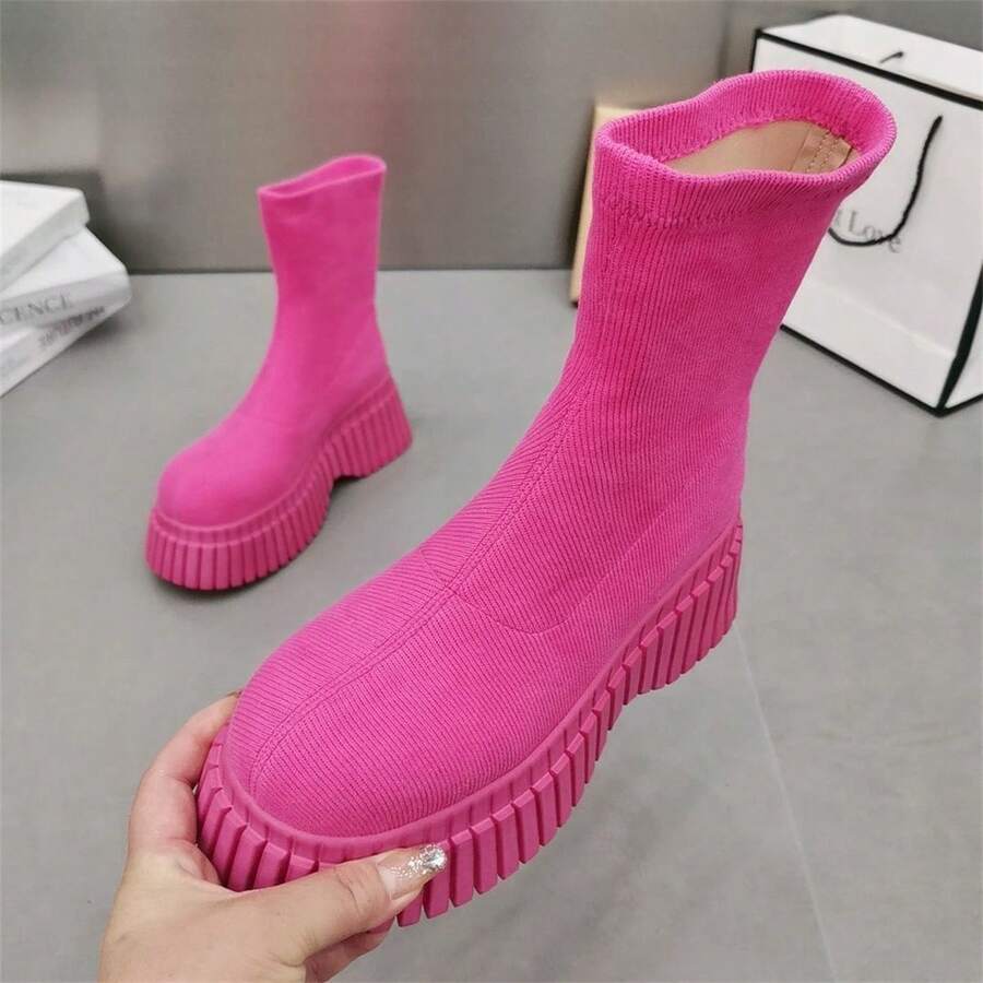 Ladies' Fashionable Slip-on Pink Outdoor Booties - Red - View 1