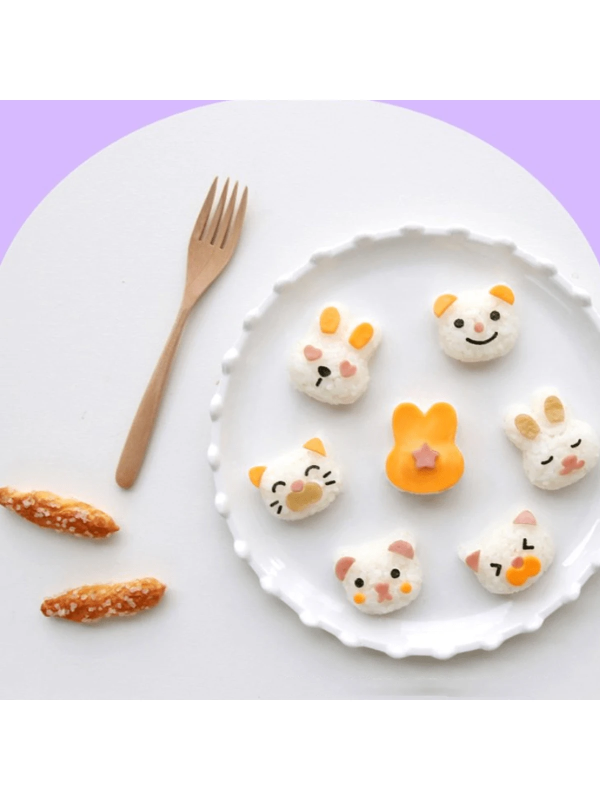 1pc, Seaweed Nori Punch Embossing Device Cutter, Smile Wink Face Rice Ball Onigiri Mould, DIY Sushi Tool, For Lunch Box Bento Box Decoration, Kitchen Gadgets, Kitchen Accessories Kitchen Items Kitchen Accessories Kitchen Tools