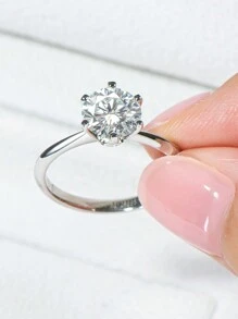 XUJIA 1 Peça Anel de Moissanite de 2 Quilates, Estilo Feminino, Cor D, Claridade VVS1, 8mm Redondo, Perfeitamente Cortado, Engaste Clássico de 6 Garras em Prata 925, Anel de Aniversário de Prata, Presente de Aniversário de Casamento, Presente de Joias Femininas - Prata - Visão 6