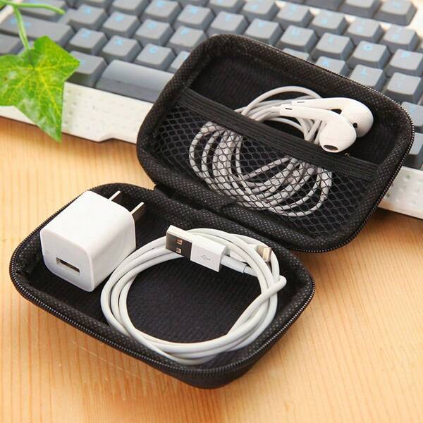 1pc Waterproof Zippered Coin Purse, Rectangular Data & Earphone Organizer Bag, Key & Coin Holder For Travel Storage Bag,Makeup Bag,Cosmetic Bag,Vacation Organizer,Large Capacity Makeup Organizer Makeup Case, For Lipstick, Brush, Skincare, Mobile Phone, Coin, Small Items, For Home,Gift,Vacation And Festival Halloween Christmas Multifunctional Use,Boho Vibes