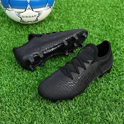 小學生男女足球鞋,戶外人工草坪運動訓練運動鞋,ronaldo 釘鞋