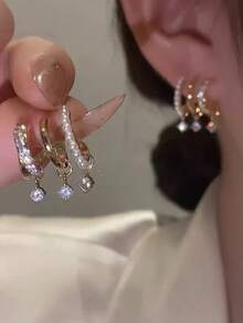 QTHOPE 1對時尚的三層u形珍珠耳環,適合女性日常佩戴 - 金黃色 - 查看 1