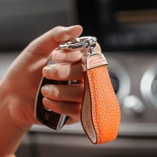 1pc Car Keychain Creative & Simple & Fashionable 23 Styles Unisex Personalized Key Pendant - Black - View 4