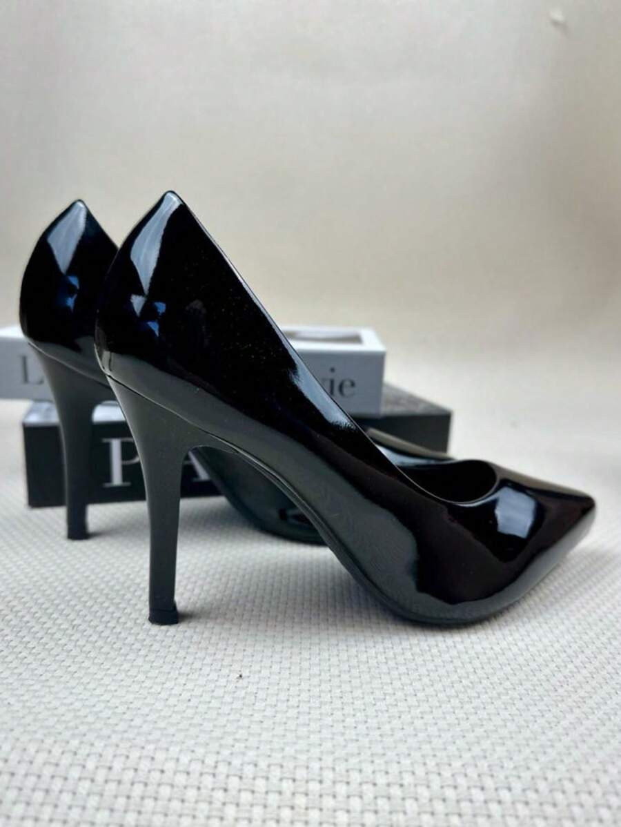 Women Pumps - 黑色 - 查看 1