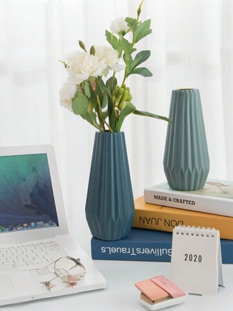 1入組鑽石形狀花瓶適用於幹的,,或者仿真花,合適的適用於客廳,餐具桌子,電視櫥櫃,家居裝飾品