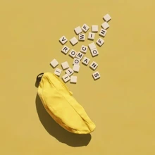 1/2 Set Bananagrams: Award-Winning Word And Language Game, Suitable For Family Fun, Holiday Gift, Party Supplies, New Year Gift, New Year Game