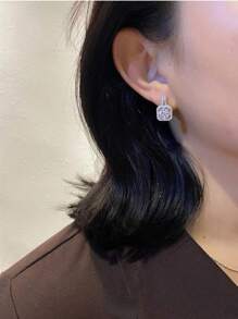 2 piezas Pendientes de botón redondos y cuadrados con cristales brillantes para mujer, para boda, fiesta, uso diario, joyería, accesorios elegantes y regales. Accesorios para el Día de San Valentín, verano, joyería, festival, accesorios - Plateado - Ver 1
