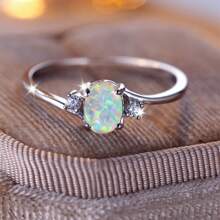 1pc Elegant Sterling Silver Oval White Australian Opal & Small White Ring, Engagement/wedding/anniversary Gift For Women