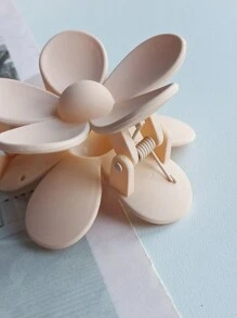 3-Piece Multi-Color Flower Clip, Back-To-School Resin Material Five-Petal Flower-Shaped Hair Claw, Daily Hair Accessories, Travel And Vacation Hair Accessories, Hair Claw Hair Pin, The Four Seasons,Valentine's Day Couples As A Gift Hair Accessories Hair Clips Hair Jaw Clip Hair Clamps Hair Clutch Hair Catcher Clip