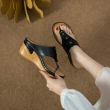 2023 New Arrival Women's Popular Thick-soled Slip-on Sandals, Summer Outdoor Slipper, Casual Slope Heel Flip Flops