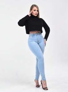 Calça Jeans Feminina Skinny Detalhe Sem Bolso Levanta Bumbum