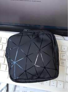 1pc Geometric Pattern Sanitary Pad Storage Bag For Travel Storage Bag,Makeup Bag,Cosmetic Bag,Vacation Organizer,Large Capacity Makeup Organizer Makeup Case, For Lipstick, Brush, Skincare, Mobile Phone, Coin, Small Items, For Home,Gift,Vacation And Festival Halloween Christmas Multifunctional Use,Boho Vibes
