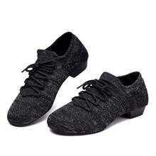 Chaussures de danse à sangle à la mode, adaptées aux tenues de danse quotidiennes