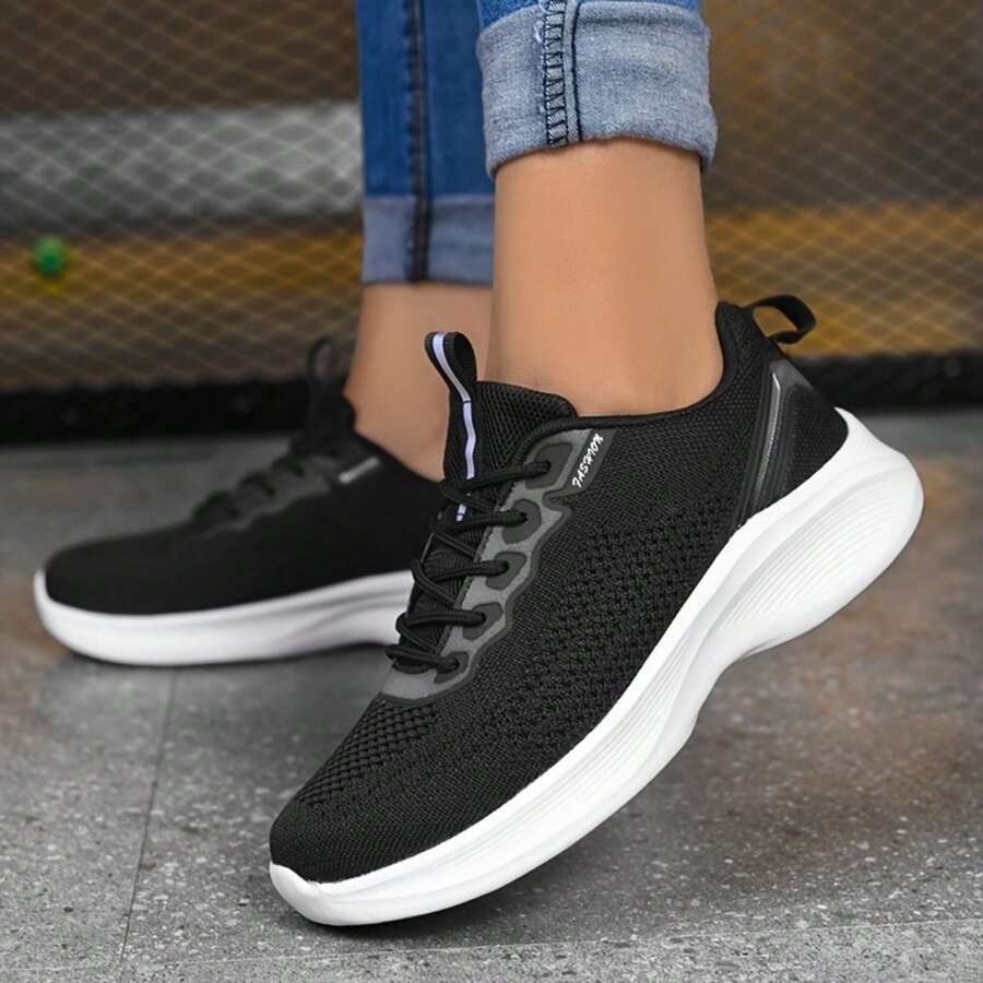 女士經典舒適輕質針織跑步鞋,適用於戶外活動