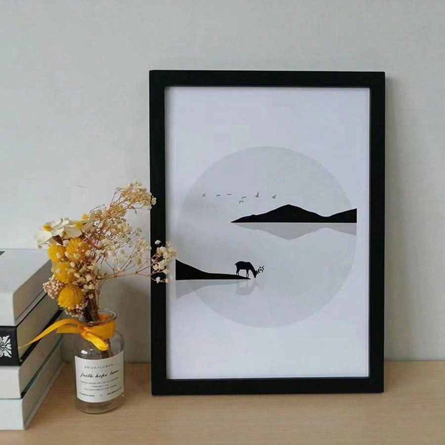 1pc Real Wood A4 Picture Frame With Random Paper Page Pattern