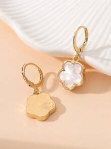 1 Pair Metal Fashionable Lucky Clover Pendant Earrings