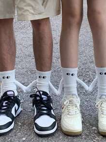 2 双情人节磁性牵手袜，个性化娃娃可爱牵手中筒袜，秋季 - 白色 - 查看 3