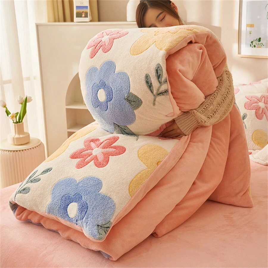 1pc Snowflake Plush Quilt Cover With Plant & Flower & Cartoon Print In Pink. Dual-Use As Warm Blanket. No Filler Included. Suitable For Bedroom Bedding In Spring, Autumn And Winter. - Dusty Pink - View 1