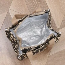 Túi đựng hộp cơm trưa thời trang Túi đựng hộp cơm trưa có họa tiết chữ, cách nhiệt bằng giấy bạc và quai xách Túi đựng hộp cơm trưa Túi đựng hộp cơm trưa cách nhiệt cho hộp đựng hộp cơm trưa khi đi du lịch, công sở, trường học, kỳ nghỉ, cho kỳ nghỉ, cho học sinh, cho nam, cho nữ, cho học sinh, cho cắm trại, hộp đựng hộp cơm trưa di động, đồ dùng học tập đa năng khi trở lại trường, túi đựng đồ dùng học tập, đồ dùng học tập thiết yếu cho trường đại học, phụ nữ, phụ nữ - màu đen - Xem 5