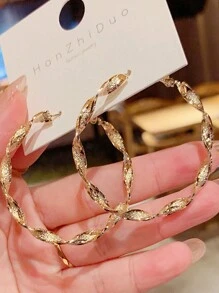 2pcs Korean Style S925 Sterling Silver Needle Metallic Wave & Circle Design Hoop Earrings Valentine's Day Accessories - Gold - View 1