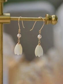 A Pair Of Vintage Elegant Sweet S925 Sterling Silver Pearl Shell Lily Of The Valley Fine Ear Studs For Women Girl Fashion Earrings Birthday Daily Life Jewelry Gift - Gold - View 2