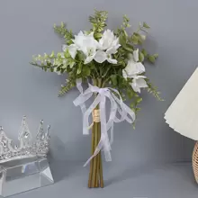 1 件伴娘花束 - 尤加利葉和四葉花,人造花,浪漫簡約風格,非常適合婚禮、派對、客廳裝飾或禮物,秋季 - 白色 - 查看 1