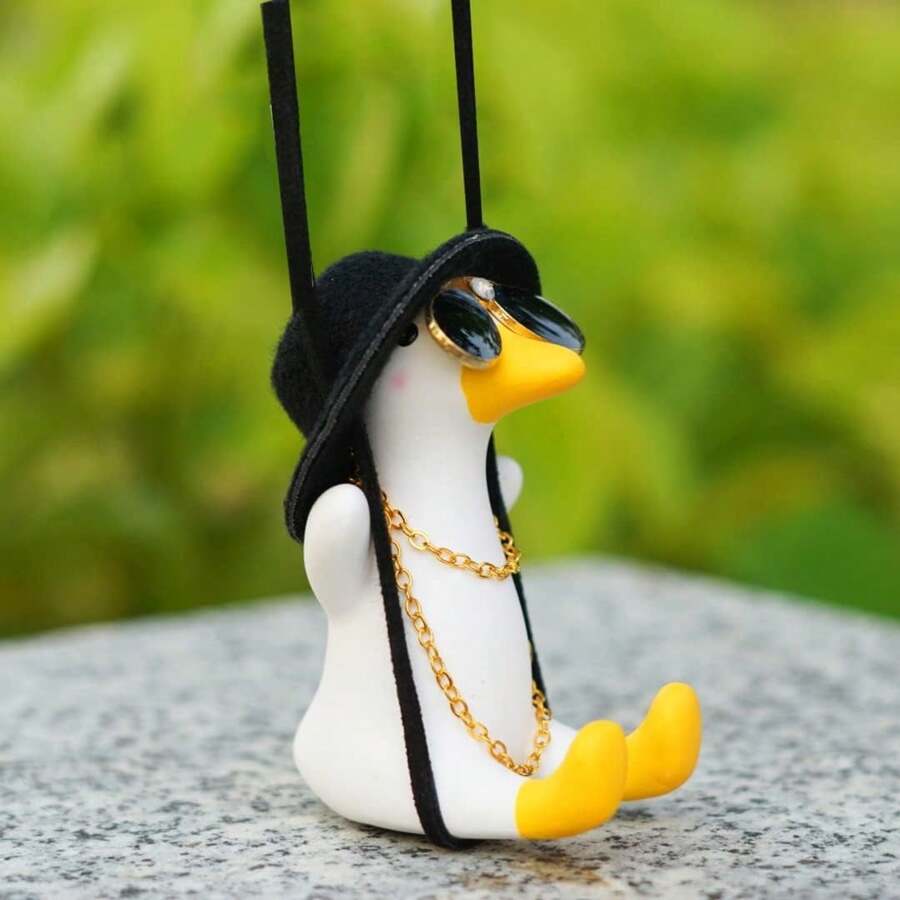 Car Mirror Hanging Accessory, Swing Duck Car Pendant, Cute Car Decoration For Teenagers