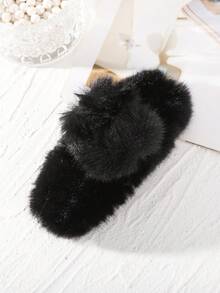 1pc Solid Color Plush Hair Claw Clip For Autumn & Winter Street - Black - View 4