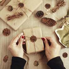 40入組聖誕松果自然松果像一座山峰的松果聖誕樹裝飾,適用於家庭派對手工藝品禮物婚禮聖誕樹冬季裝飾 - 棕色 - 查看 4