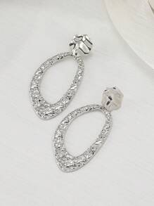 1pair Oval Shaped Hollow Out 3d Design Personalized Light Luxurious & Glamorous Earrings For Women - Silver - View 2