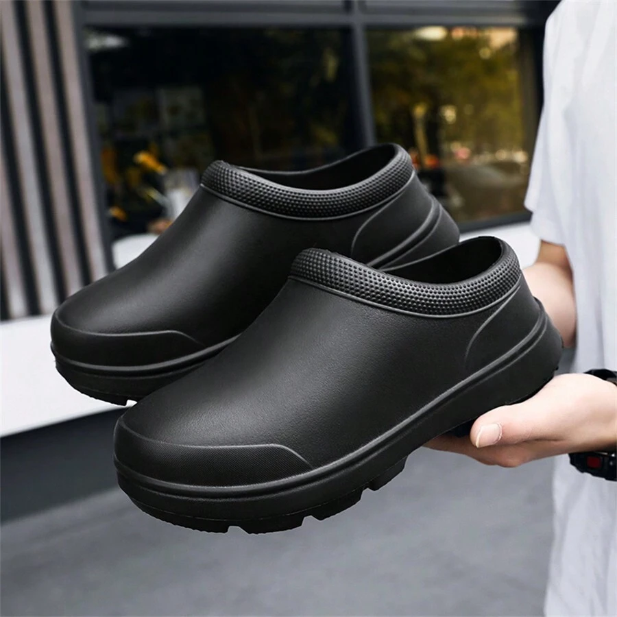 Men's Water Resistant Slip Resistant Shoes For Nurses And Chefs - Black - View 1