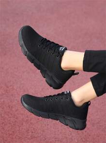 Lässige Sportschuhe für Damen, atmungsaktives Strickobermaterial, dicke Sohlen, weiche Außensohle, Schnürung vorne, leicht - Schwarz - Übersicht 4