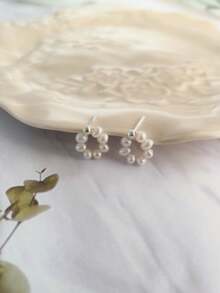 1對女士自然珍珠圓形耳環,925銀白金鍍,精美優雅,適合日常佩戴