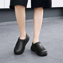Men's Water Resistant Slip Resistant Shoes For Nurses And Chefs - Black - View 4