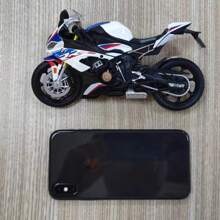 RMZ Modèle de moto BMW 1000 RR en alliage 1:12 simulé. Jouet pour enfants, décoration, voiture à glissière. Cadeau d'anniversaire authentique et approuvé, retour à l'école