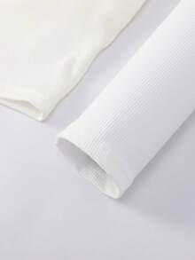 女款長袖合身 T 卹,方領羅紋腰帶,墊胸,適合疊穿