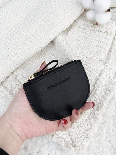 SOUTHLAND&KANGAROO 黑色字母浮雕小钱包 零钱包 小钱包 双折超薄钱包 轻薄 多层 便携式 身份证 钱卡 时髦 现代 周年纪念 情人节 生日礼物 情侣礼物 女孩 女士 女包 学校用品 学校 宿舍 & 返校 礼品袋 礼物 腕带钱包 卡夹 钱包 名片夹 信用卡夹 女士 女士迷你钱包 卡片钱包