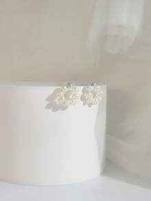 1對女士自然珍珠圓形耳環,925銀白金鍍,精美優雅,適合日常佩戴