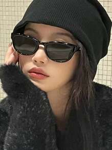1pc Oval Shaped Fashion Glasses Beach Accessories For Women Glasses Shades Basics Fall Winter Women Outfits Clothes Business Casual Gifts For Summer Beach Vacation,Outdoor,Travel - Black - View 3