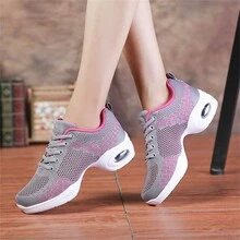 加大碼女士跳舞鞋,帶柔軟鞋底和增高,適用於廣場舞 - 粉色 - 查看 8