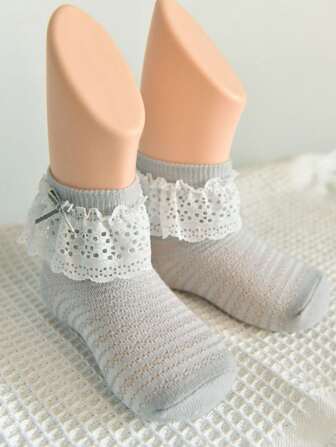 1對幼兒女童蝴蝶結裝飾純色花邊公主短襪,適用日常穿著