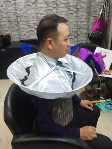 1 Piece Of 60cm Umbrella-Shaped Barber Cloak, Barber Jacket, Hair Cutting Apron, Home Adult Hairdressing Scarf, Hairdressing Apron, Does Not Stick To Hair And Is Easy To Clean, Hair Tools, Hair Products And Accessories For Barber Salon Beauty Travel Essentials - Silver - View 3
