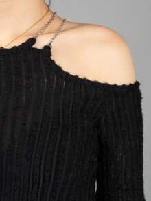 Blusa para dama unicolor con piedras y hombro descubierto - Negro - Ver 4