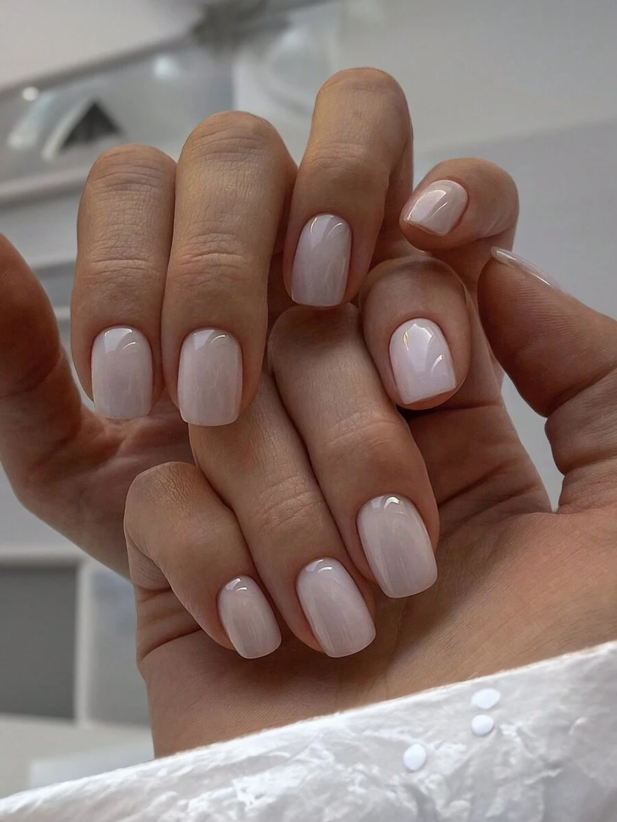 24 piezas de uñas cuadradas cortas de un solo color sólido para llevar con un kit para limar, incluye un pegamento tipo gel para presionar las uñas. Suministros para uñas - Blanco - Ver 1