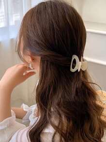 4pcs Acetic Acid Small Hair Claw Clips Street,Dopamine Hair Jaw Clip Hair Clamps Hair Clutch Hair Claw Clip Fall Winter Hair Clip Hair Accessories For Women For Vacation Outfits Woman - Multicolor - View 2