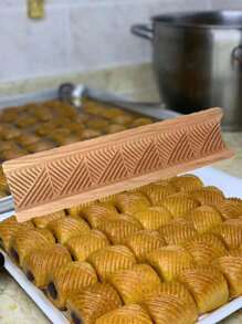 1pc Style Pastry Mold Wooden Baking Mold Long Strip Cake Mould For Father's Day, Mother's Day, Maple Festival And Home Use