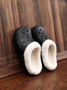 Solid Color Plush Lined Slippers, Winter Cozy & Warm Slip On Clogs, Comfy Indoor & Outdoor Slippers - Black - View 4