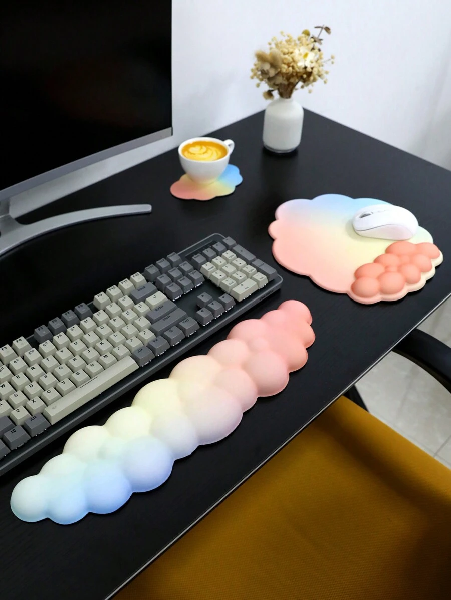 1 Set Gradient Wrist Rest Mouse Pad, Cloud Pattern, Soft Lycra Milk Silk Fabric, Comfortable And Non-Slip Silicone Keyboard Wrist Rest, Hand Support, Relieve Hand Pressure, Set Of 3 - Multicolor - View 1