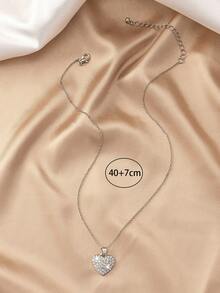 1pc Elegant & Simple Metal Braided Chain With Inlaid Heart Shaped Rhinestone Pendant Necklace - Silver - View 2