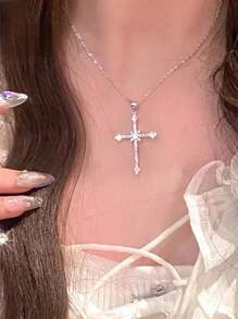 17KM 1pc Simple Rhinestone Decor Cross Pendant Necklace For Women, Perfect For Vacation, Dating And Daily Wear - Silver - View 3